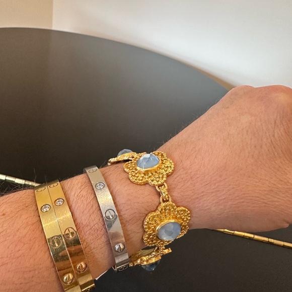 NWT Authentic Rare Julie Vos Flower Station Chalcedony Blue Statement Bracelet - Picture 6 of 17